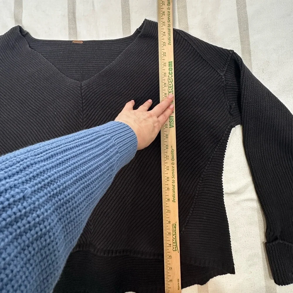 Free People Black Oversized 100% Cotton V-Neck Sweater OB533611 Fits Up to 2X
